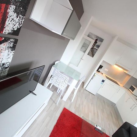 Apartamentos Arquus Center Salou Exteriör bild