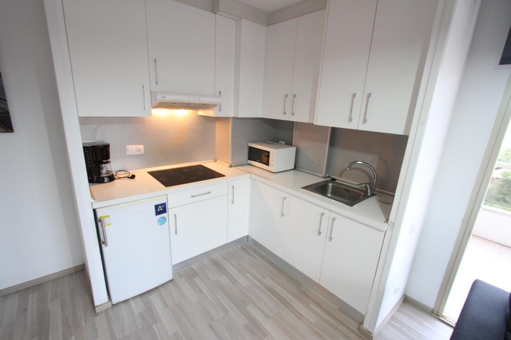 Apartamentos Arquus Center Salou Exteriör bild