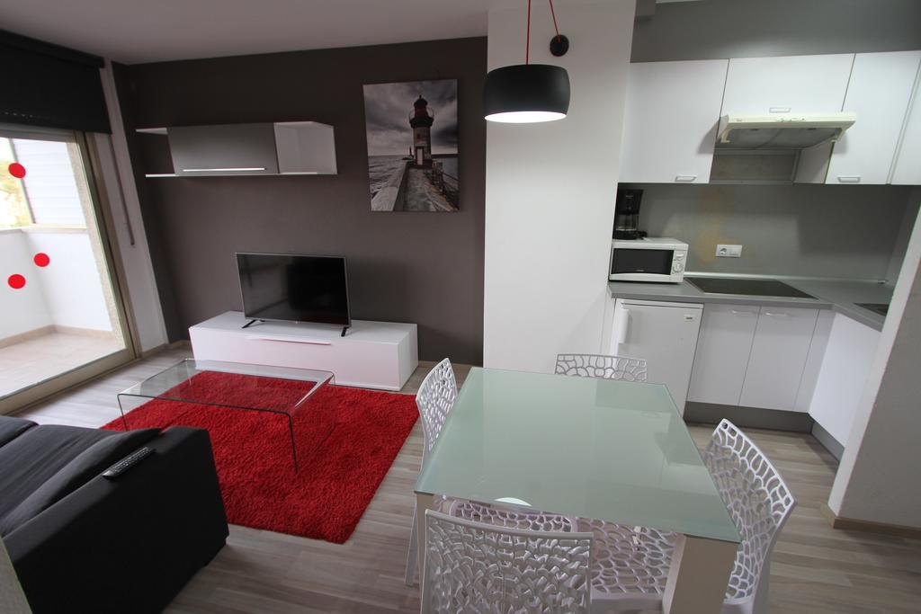 Apartamentos Arquus Center Salou Exteriör bild