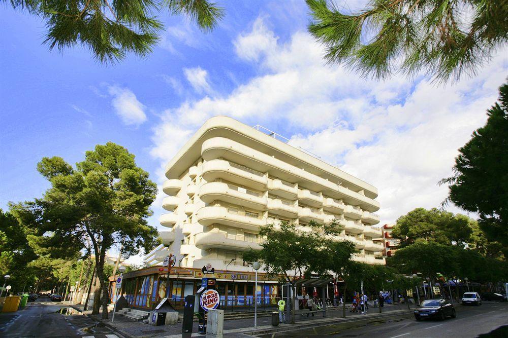 Apartamentos Arquus Center Salou Exteriör bild