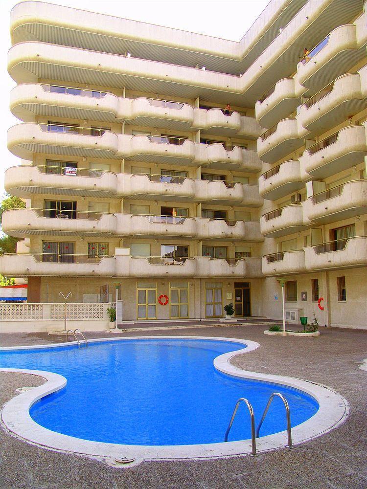 Apartamentos Arquus Center Salou Exteriör bild