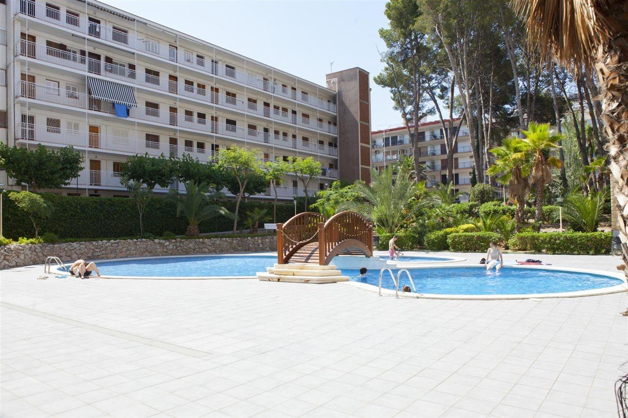 Apartamentos Arquus Center Salou Exteriör bild