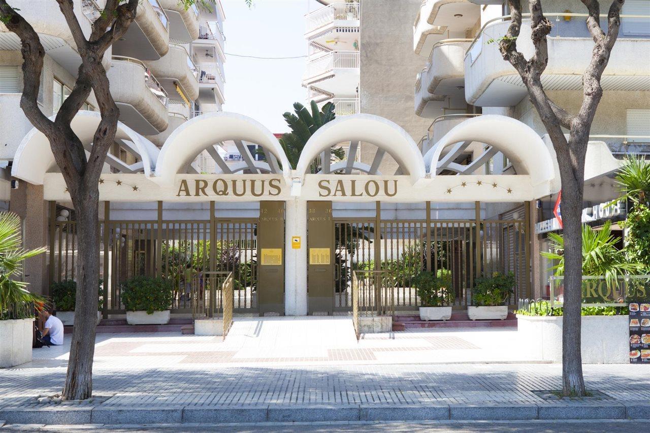 Apartamentos Arquus Center Salou Exteriör bild